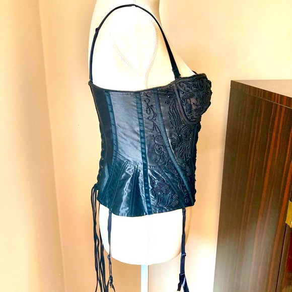 Victoria’s Secret Y2K Beaded Silk Corset - Picture 8 of 8